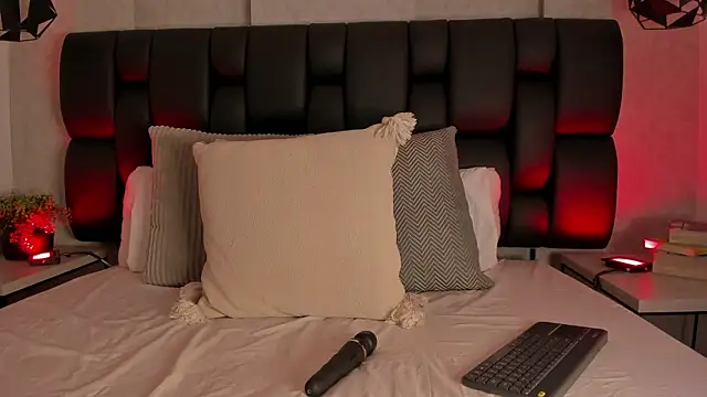 Snapshot of Blue_Angell chatting on February 12, 1:55 am Blue Angell online show from February 12, 1:55 am