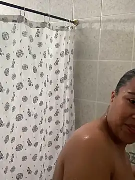 Snapshot of giselao chatting on February 22, 5:57 pm giselao online show from February 22, 5:57 pm