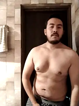 Snapshot of Man456545 chatting on January 5, 9:07 pm Man456545 online show from January 5, 9:07 pm