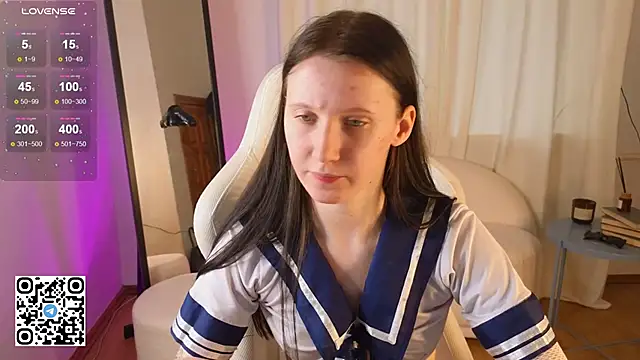 Snapshot of mon_lola chatting on January 27, 6:30 am mon lola online show from January 27, 6:30 am