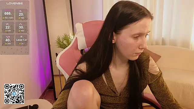 Snapshot of mon_lola chatting on January 30, 12:37 pm mon lola online show from January 30, 12:37 pm