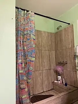 abrilito2 online show from January 9, 11:24 pm