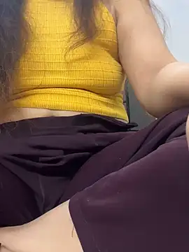 Snapshot of Red-Magic-25 chatting on January 21, 9:46 am Red-Magic-25 online show from January 21, 9:46 am