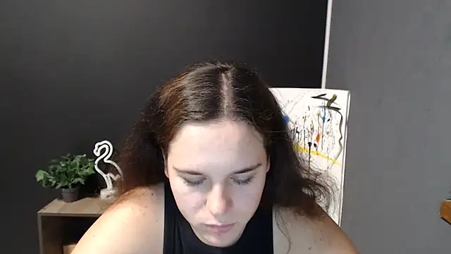 mini girly online show from September 26, 1:15 pm