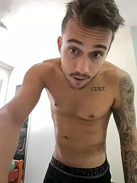 carvalhofelipe online show from February 10, 1:33 pm