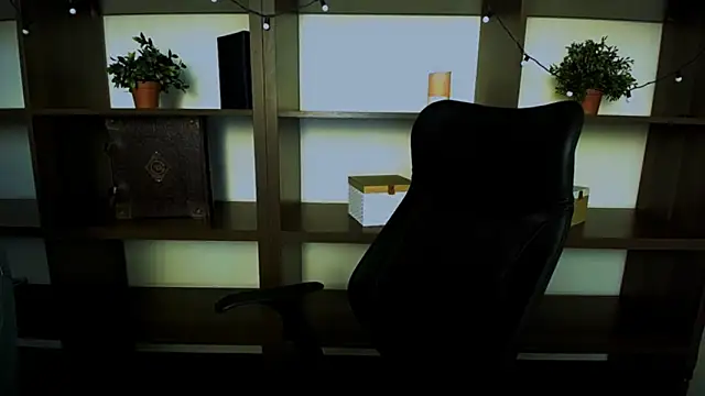 Snapshot of Lexi_Jous chatting on March 7, 12:23 pm Lexi Jous online show from March 7, 12:23 pm