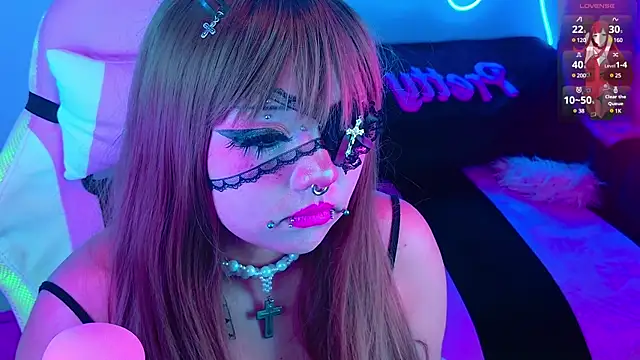 LaytonBox online show from February 18, 11:08 pm