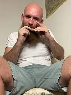 32XRedBeard online show from January 30, 7:15 pm
