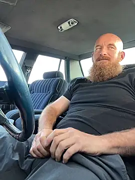 32XRedBeard online show from February 14, 2:03 pm