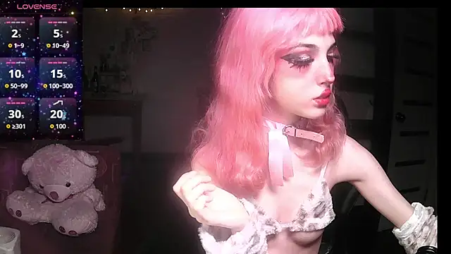 Ink  pleasure online show from November 22, 2:10 am