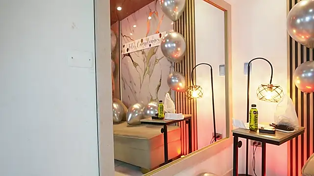 Emma Walkerr  online show from March 12, 7:31 pm