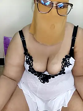 Samara-Bella online show from February 20, 10:16 am