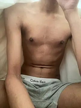 mdnn77 online show from March 5, 3:51 pm