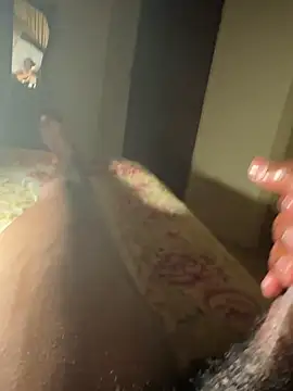 Snapshot of jujufoyo67 chatting on February 15, 9:33 pm jujufoyo67 online show from February 15, 9:33 pm