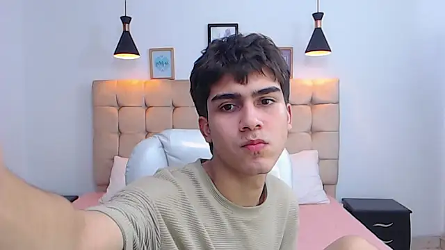 Tommy18   online show from January 17, 9:28 am