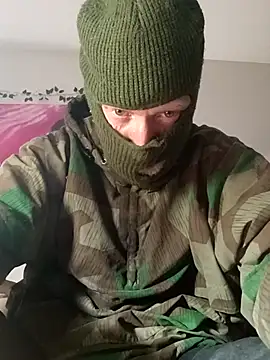 Snapshot of filthymind619 chatting on November 28, 7:00 am filthymind619 online show from November 28, 7:00 am