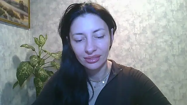 LissaBlossom online show from March 2, 7:15 am