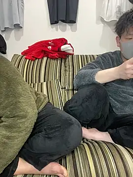 K0718 online show from March 21, 12:32 pm