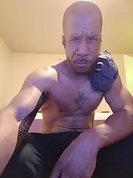 Snapshot of MrDaddyBbSnake chatting on October 9, 3:04 am MrDaddyBbSnake online show from October 9, 3:04 am
