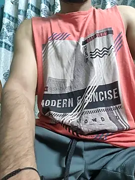 TOPMOON001 online show from September 20, 8:21 pm