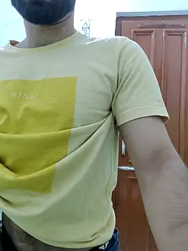 TOPMOON001 online show from October 1, 8:15 pm