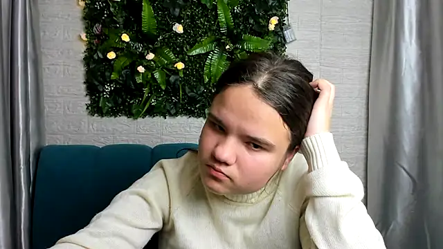 AdeleCruz online show from January 7, 12:31 pm