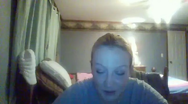 SexiBamaGurlz69 online show from January 13, 8:05 am