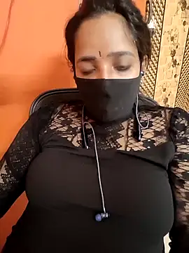 Lolitatamil online show from April 11, 10:14 pm