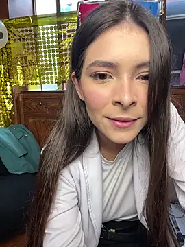 Aleska Miami online show from June 18, 8:02 pm
