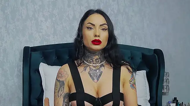 NataliaCristal online show from December 4, 6:44 am