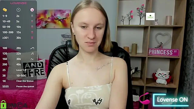 BeautyBlondy online show from October 14, 6:03 am