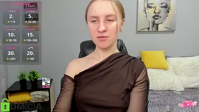 Snapshot of BeautyBlondy chatting on March 26, 1:28 pm BeautyBlondy online show from March 26, 1:28 pm