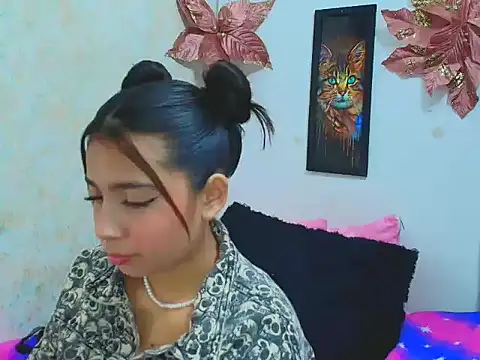 Rousse violett online show from January 10, 8:48 pm