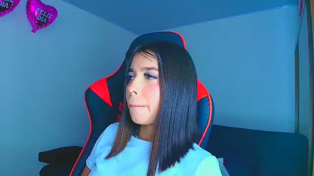 Rousse violett online show from October 7, 10:18 pm