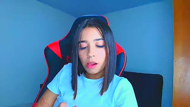 Rousse violett online show from November 25, 11:05 pm