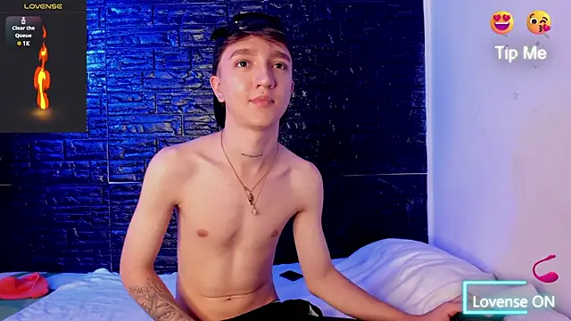 Snapshot of jeremy_salvatore chatting on March 18, 6:25 am jeremy salvatore online show from March 18, 6:25 am