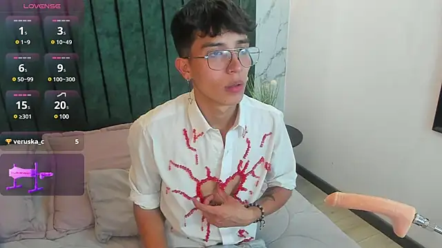 tim  fox online show from February 1, 8:37 pm