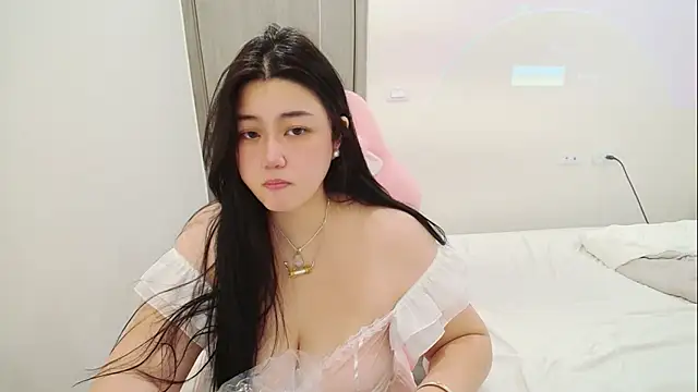 minnie9009 online show from March 17, 4:50 am