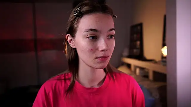 ileanacampbe online show from September 11, 4:34 am