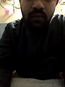 13lusty online show from March 11, 2:10 am