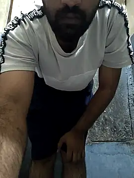 13lusty online show from March 15, 6:08 am