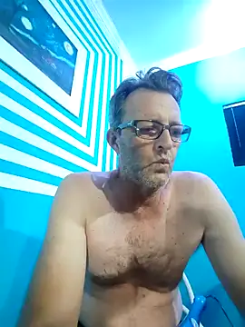 Snapshot of itsmeyes69 chatting on January 13, 9:09 pm itsmeyes69 online show from January 13, 9:09 pm