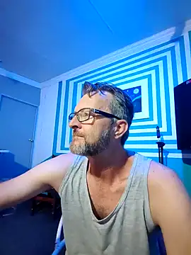 Snapshot of itsmeyes69 chatting on February 9, 8:02 pm itsmeyes69 online show from February 9, 8:02 pm