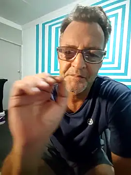 Snapshot of itsmeyes69 chatting on March 6, 10:26 pm itsmeyes69 online show from March 6, 10:26 pm