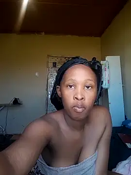 Snapshot of daddysgirly20 chatting on February 17, 5:58 am daddysgirly20 online show from February 17, 5:58 am