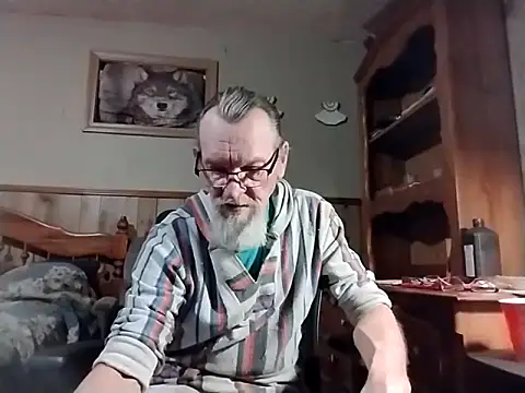 Snapshot of Aldick68 chatting on February 24, 12:20 am Aldick68 online show from February 24, 12:20 am