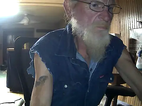 Snapshot of Aldick68 chatting on November 9, 7:50 am Aldick68 online show from November 9, 7:50 am