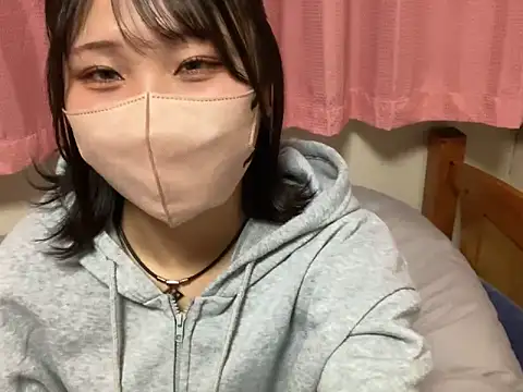 Snapshot of sakuchaaa_2525 chatting on February 13, 3:03 pm sakuchaaa 2525 online show from February 13, 3:03 pm