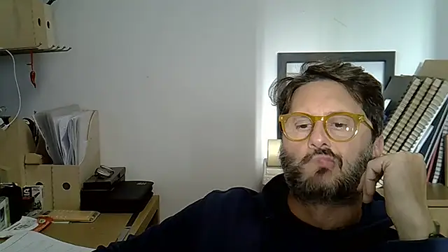 Cellino4 online show from October 6, 3:31 pm