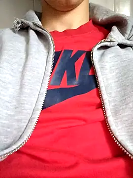 Snapshot of StirringOomph chatting on December 4, 11:19 am StirringOomph online show from December 4, 11:19 am